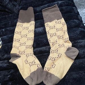 Gucci Casual Socks in Cream and Brown